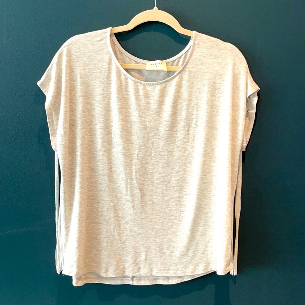 EVERLY Light Gray Top with Fringe on back size SMALL